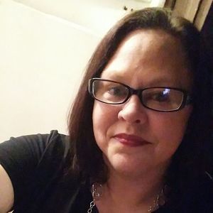 Meet your Posher, Toni